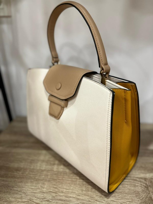 Bolso capricho beige