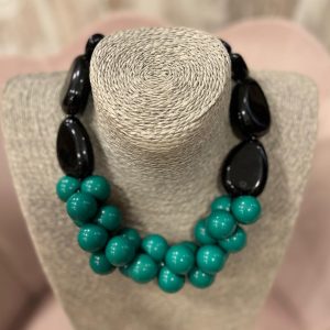 Collar uvas verde
