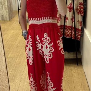 MONO ROJO FLORES