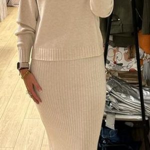 vestiso + jersey blanco roto